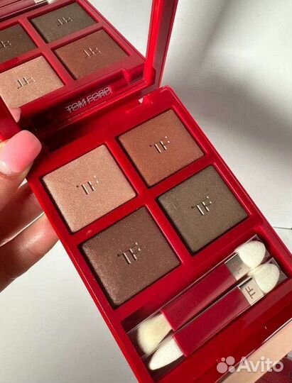 Тени для век TOM ford body heat