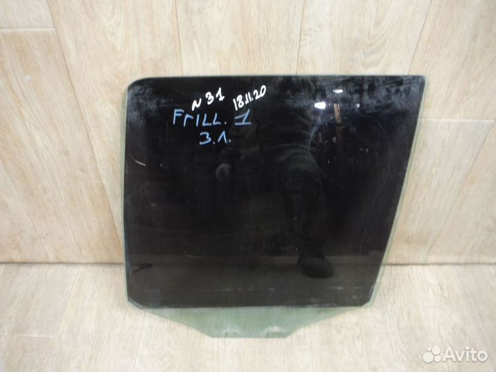 Стекло двери задней левой Land Rover Freelander 1