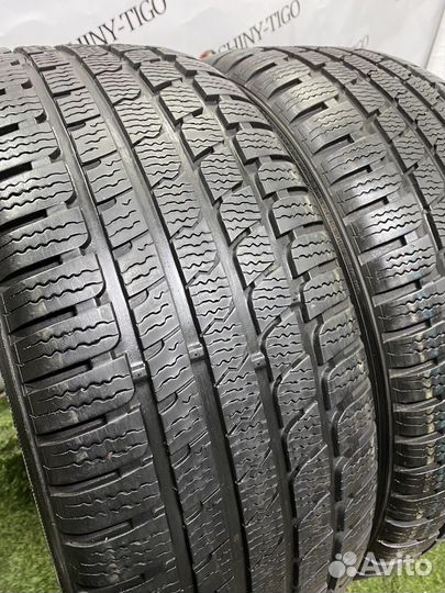 Kumho I'Zen KW27 225/50 R17 94V