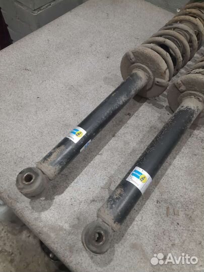 Задние стойки audi a4 b5 ауди а4 б5 в сборе пара
