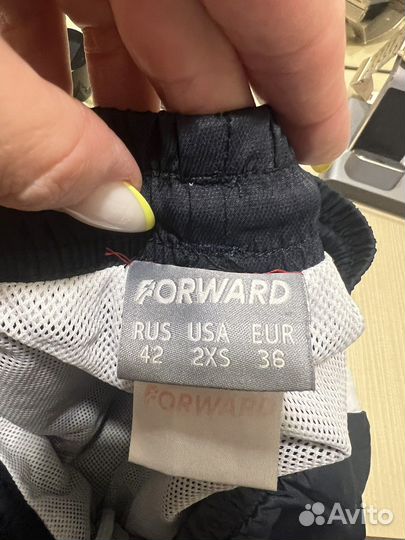 Шорты спортивные женские