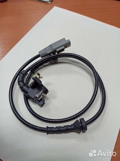 Датчик ABS 52275 задний citr c4, peug 307