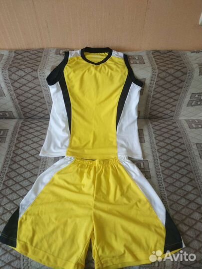 Спортивная форма 46 р-р