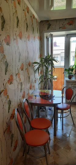 1-к. квартира, 37 м², 4/5 эт.