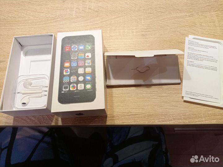 Коробка iPhone 5s