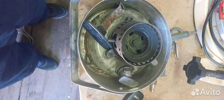 Примус шмель 4