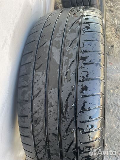 Hankook Ventus ME01 K114 215/60 R16 95