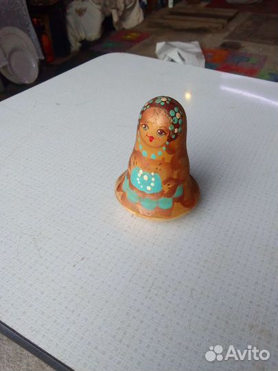 Старинная матрешка неваляшка