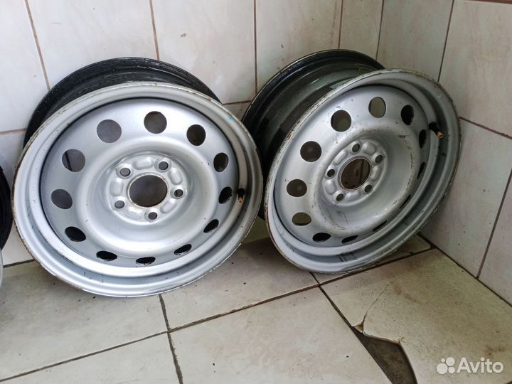 Диски r15 штампованные