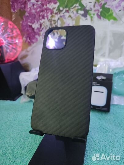 Чехол Pitaka на iPhone 12