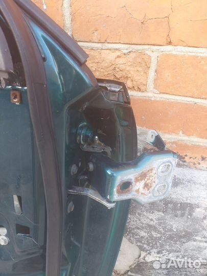 Дверь передняя Crysler Cocord, Vision