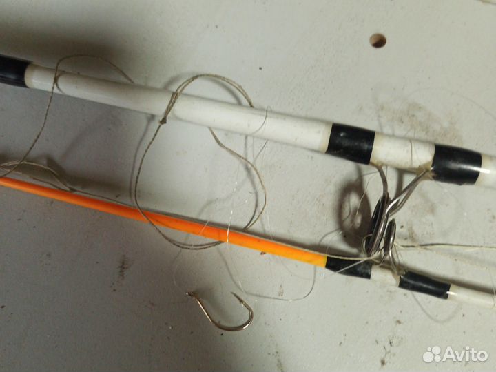 Удилище с катушкой с оснасткой