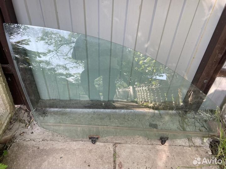 Стекла на Ниссан примера р12