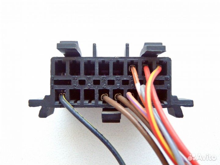 Разъем электрический VAG 3A0972695