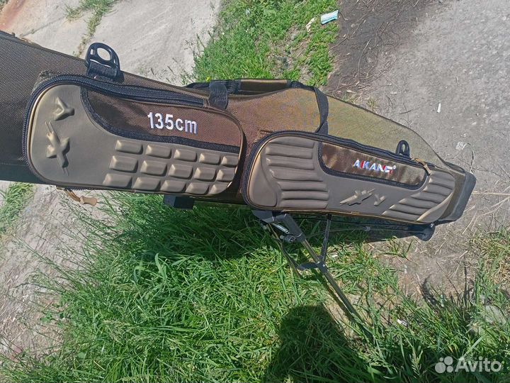 Чехол для удилищ с подставкой 135см