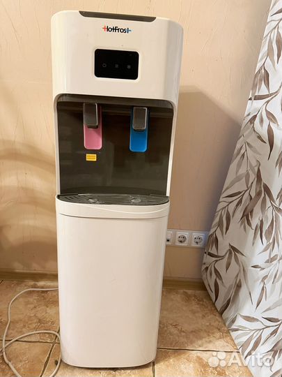 Кулер для воды hotfrost v115ce