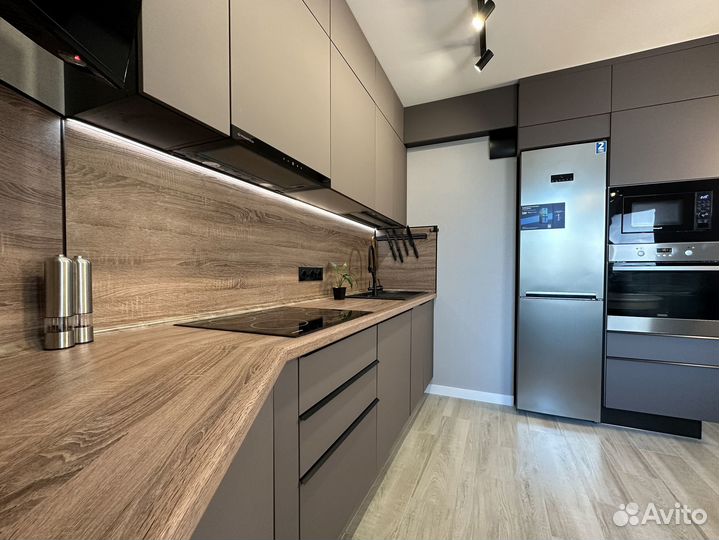 Угловая кухня «Матео» + духовка в подарок