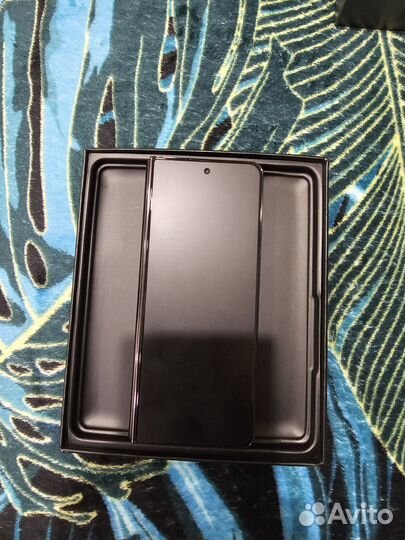 Samsung Galaxy Z Fold4, 12/512 ГБ