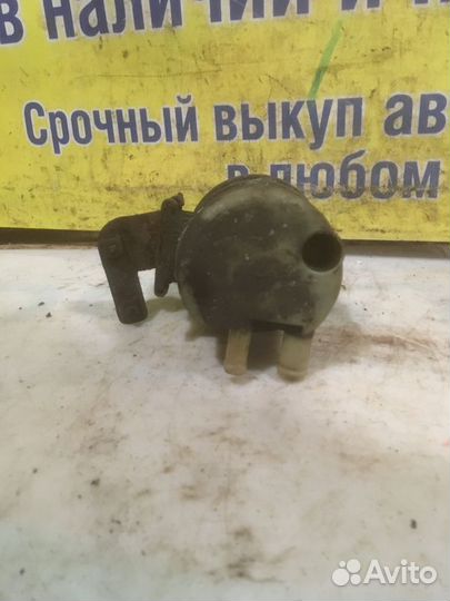 Бачок гур Renault Logan