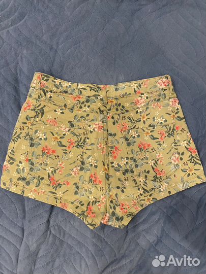 Шорты женские