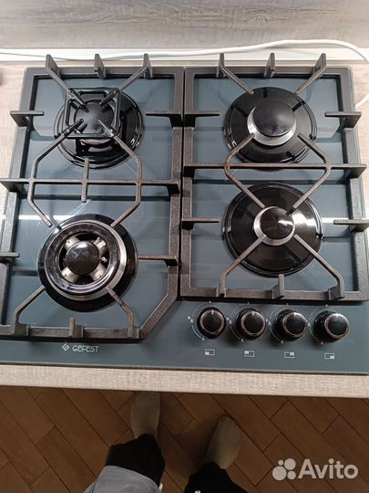Газовая варочная панель 4 конфорки
