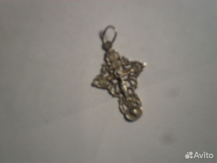 Серебряный крестик
