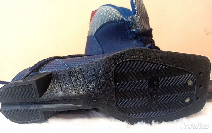 Лыжные ботинки (детские 36размер)