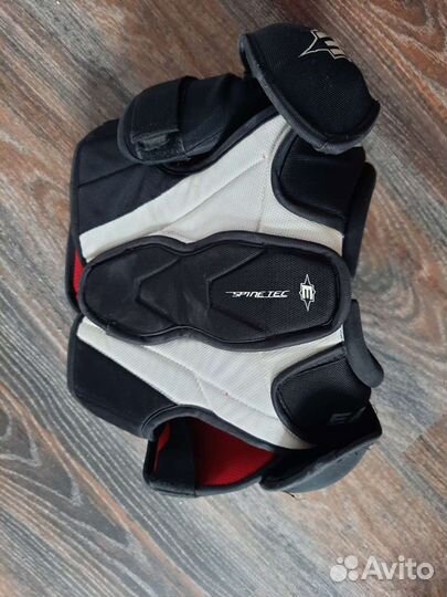 Нагрудник хоккейный детские