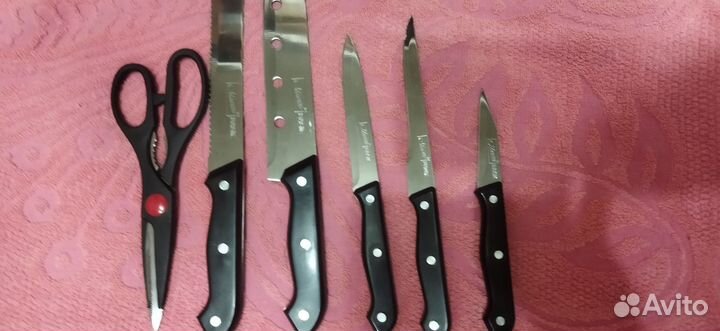 Набор кухонных ножей