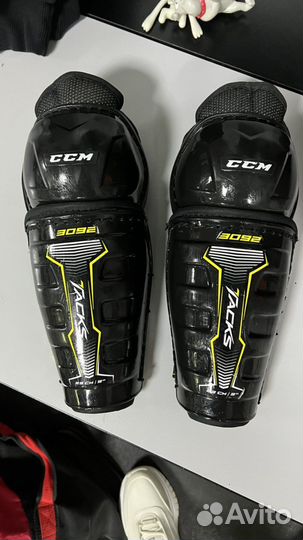 Щитки хоккейные CCM