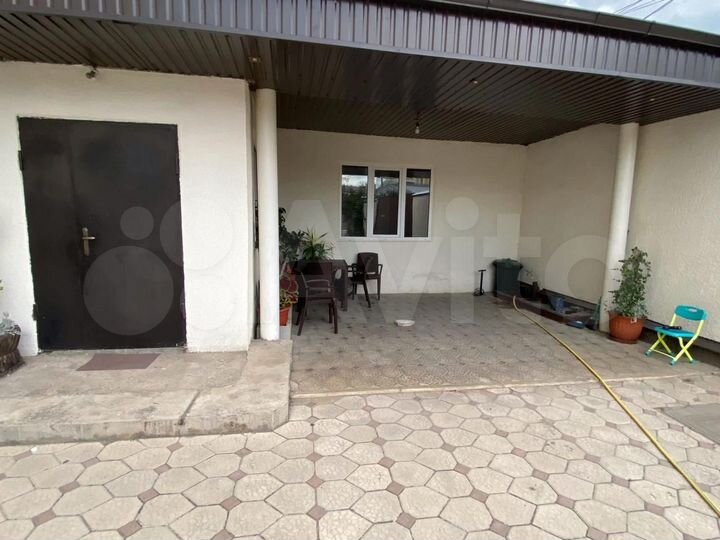 Дом 350 м² на участке 3,8 сот.