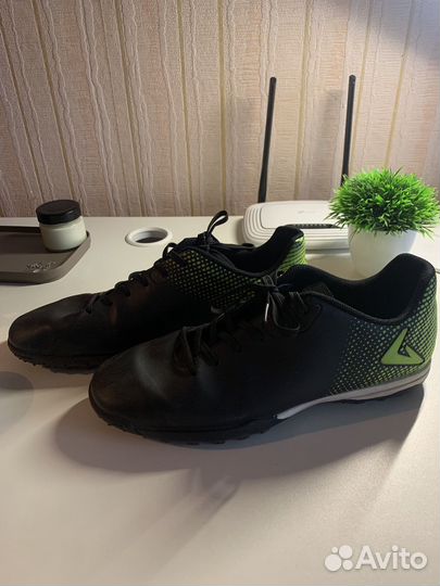 Соррконожки футбольные от Demix