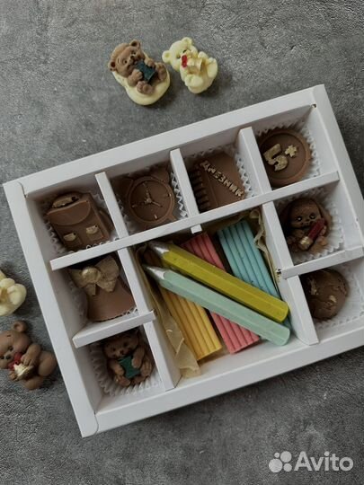 Шоколад, клубника в шоколаде, конфеты