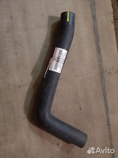 Патрубок радиатора Прадо 120