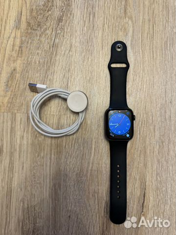 Часы Apple Watch Series 5 44 мм GPS Aluminium