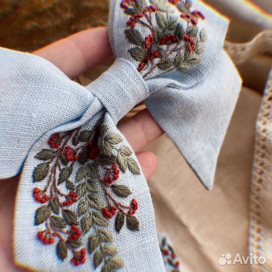 Аксессуары с вышивкой