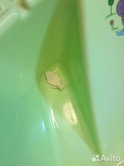 Ванночка для купания с горкой