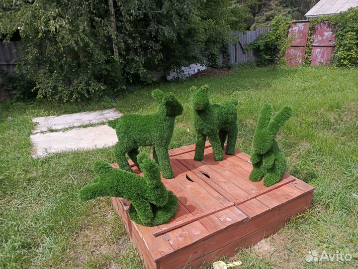 Топиарная фигура зайчики
