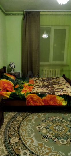 Комната 27 м² в 4-к., 2/3 эт.