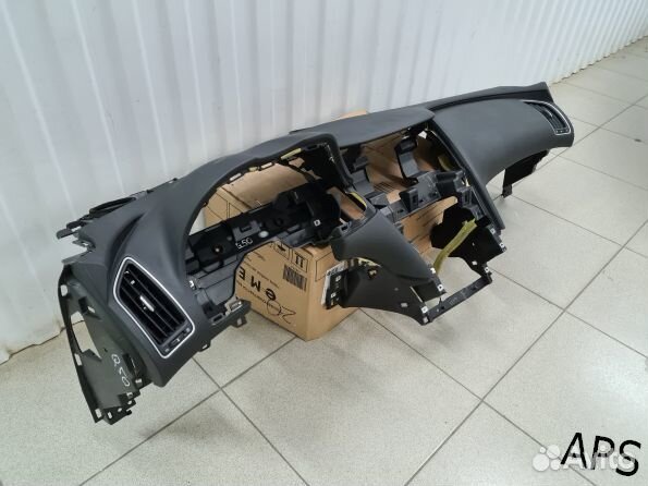 Торпедо с подушкой Инфинити ку 50 оригинал бу