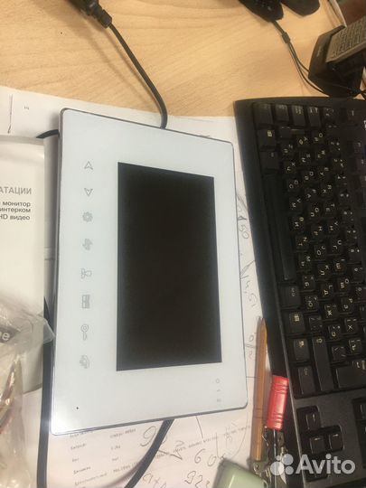 Домофонный монитор 84714S-EMB/AHD