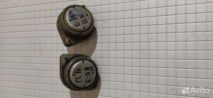 Опора двигателя левая правая BMW 7 E38