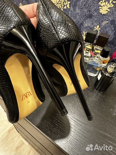 Туфли лодочки черные