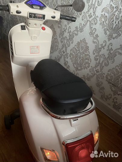 Детский скутер