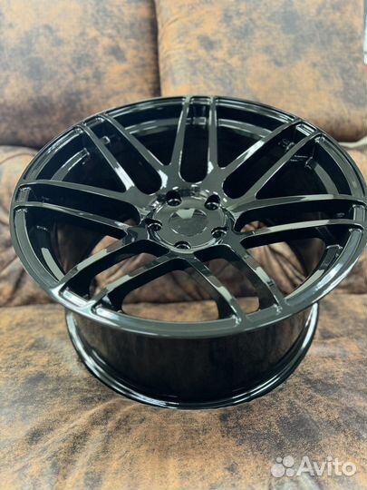 Диски разноширокие 19/5/120 на BMW F10 F90 F30 E90