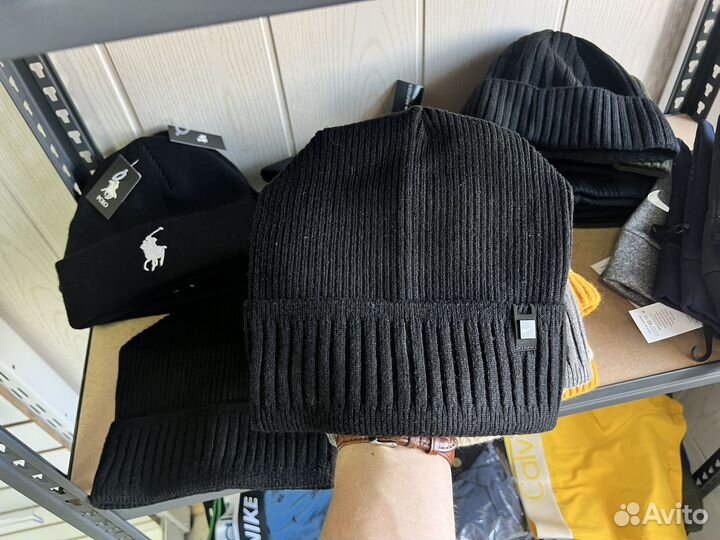 Шапки мужские