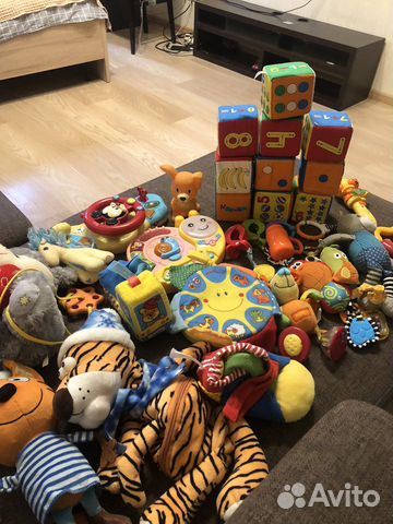 Большой пакет игрушек