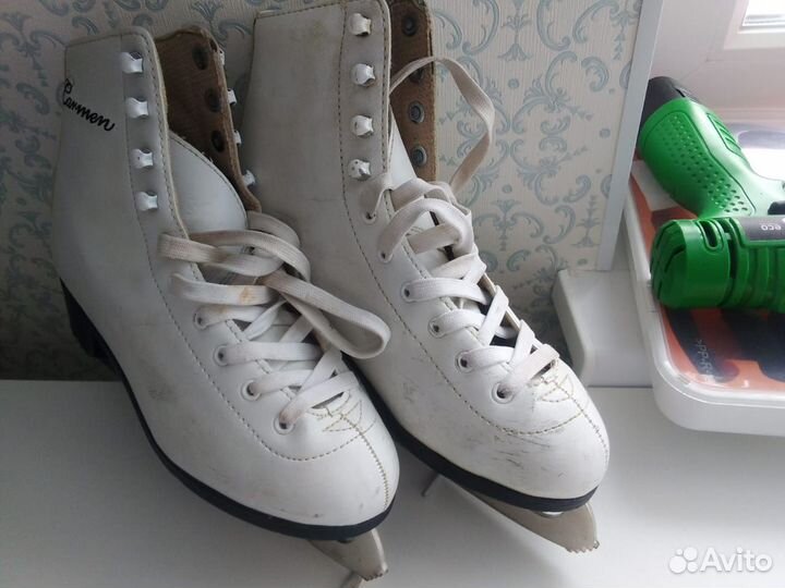 Коньки фигурные 38 размер