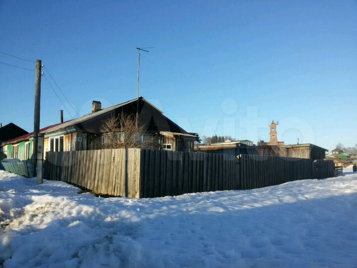 Дом 45 м² на участке 11 сот.