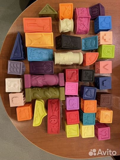 Кубики b.toys battat 2 набора (40шт)